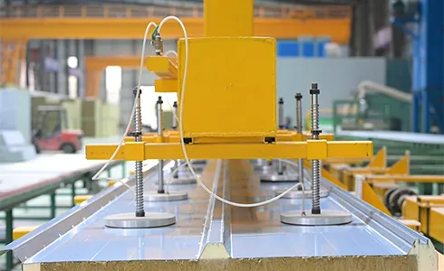 码垛系统-岩棉屋面板